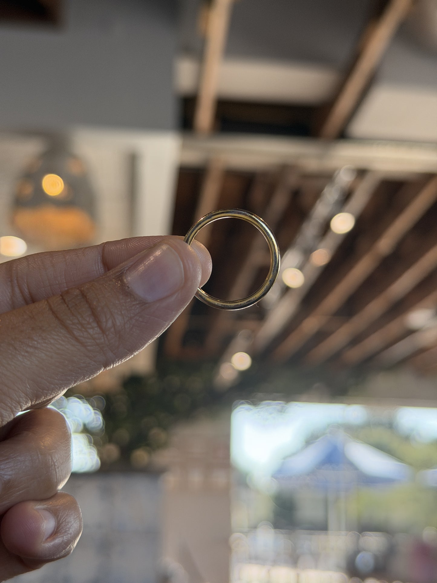 Classic gold ring