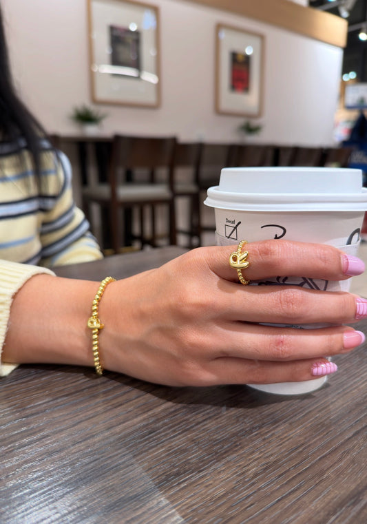 Initial letter ring